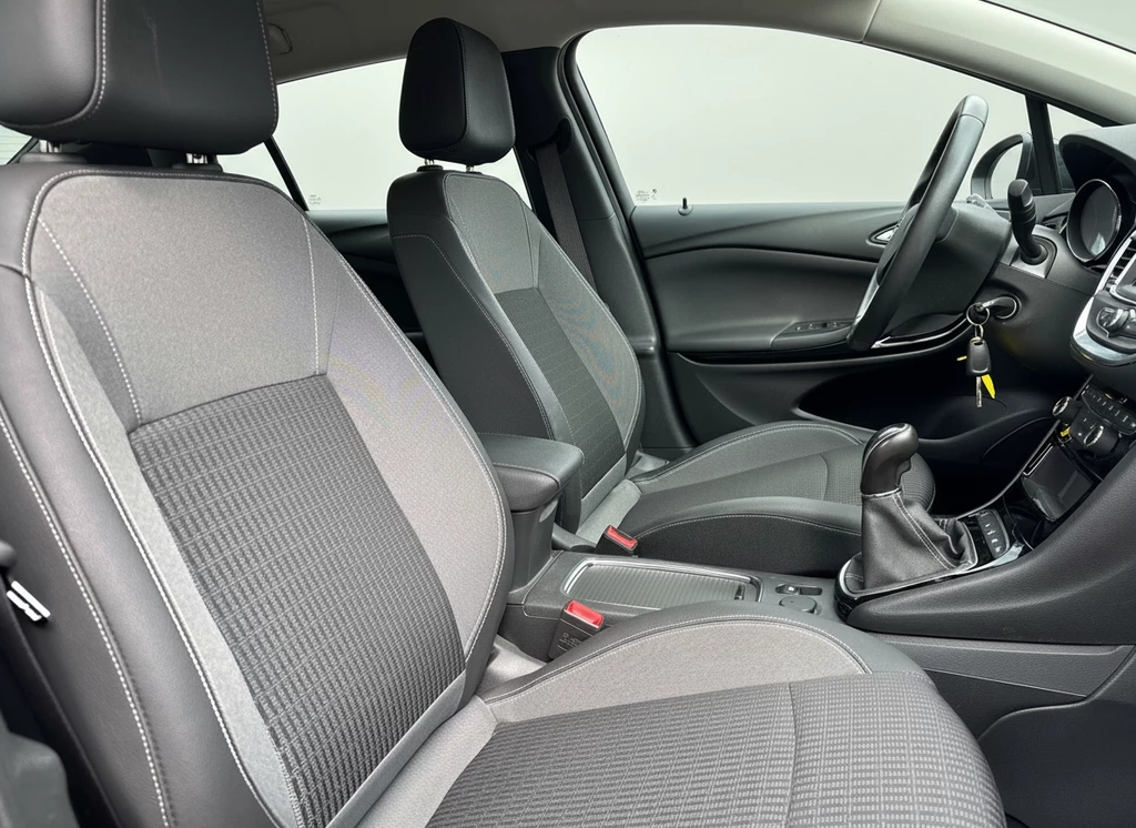 Opel Astra – foto 12