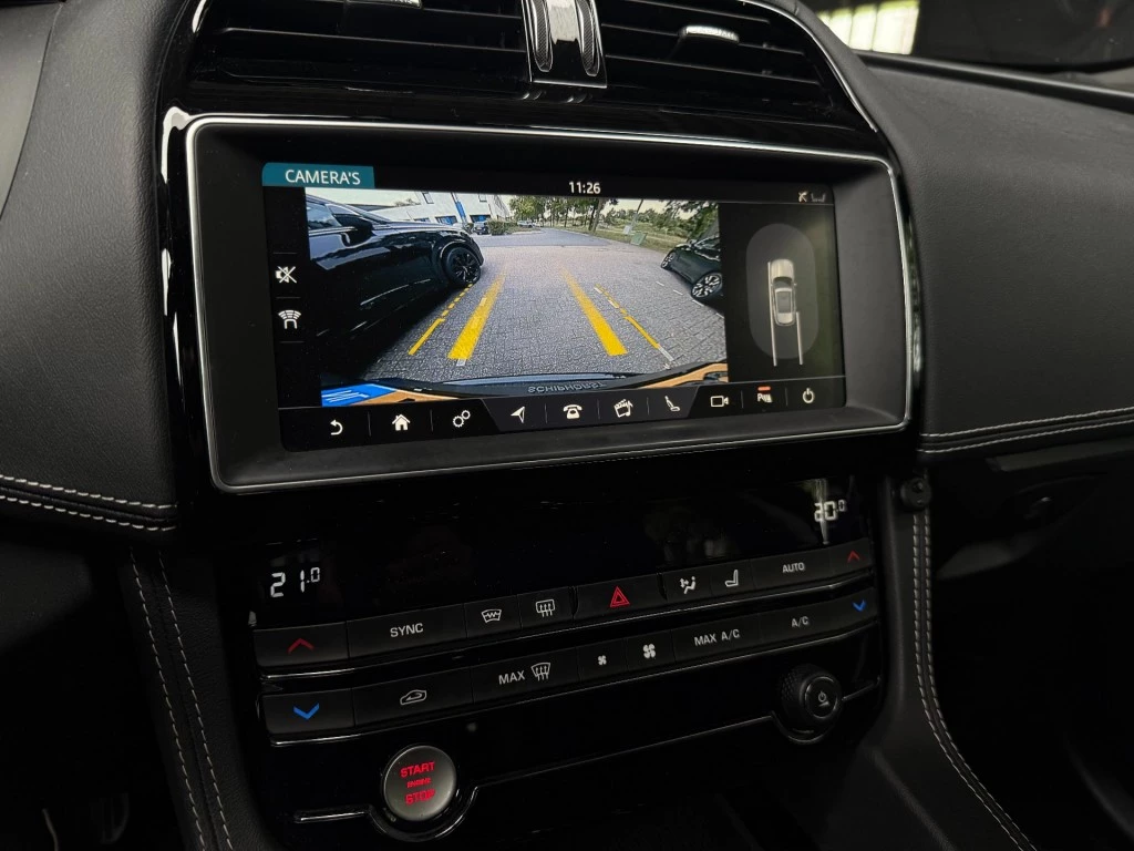 Jaguar F-PACE – foto 35