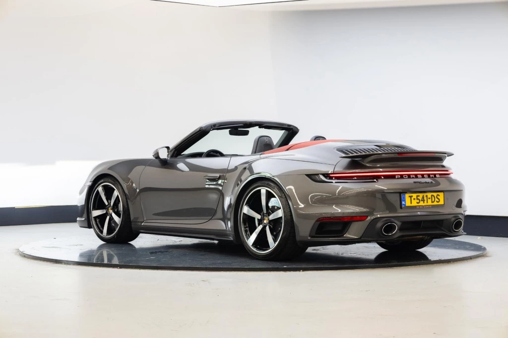 Porsche 911 – foto 3