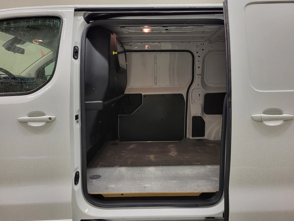 Opel Vivaro – foto 9