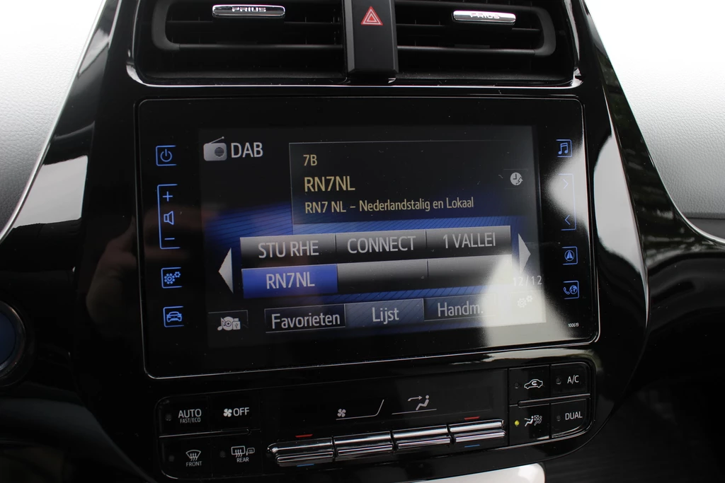 Toyota Prius – foto 24