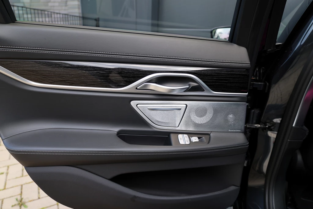 BMW 7 Serie – foto 61