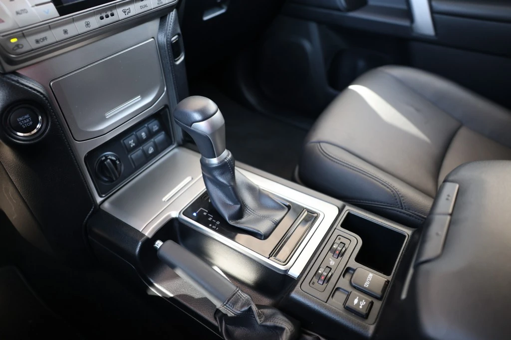 Toyota Land Cruiser – foto 17