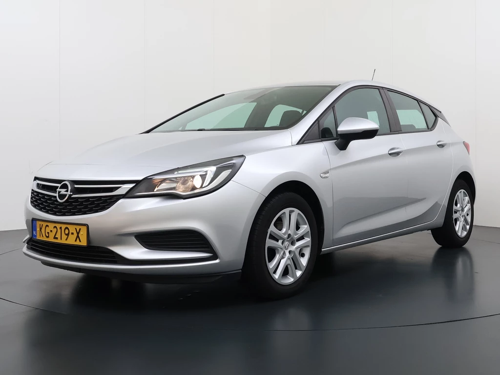 Opel Astra – foto 2