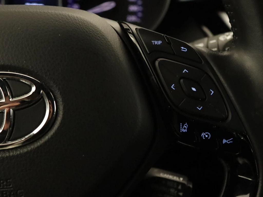 Toyota C-HR – foto 23