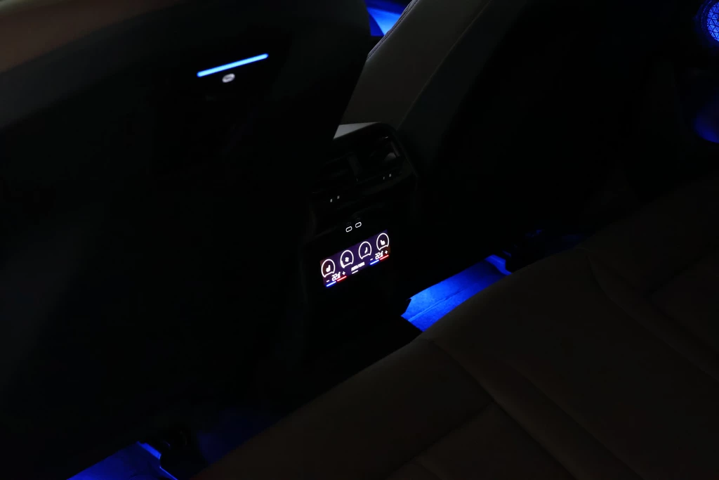 BMW i5 – foto 25