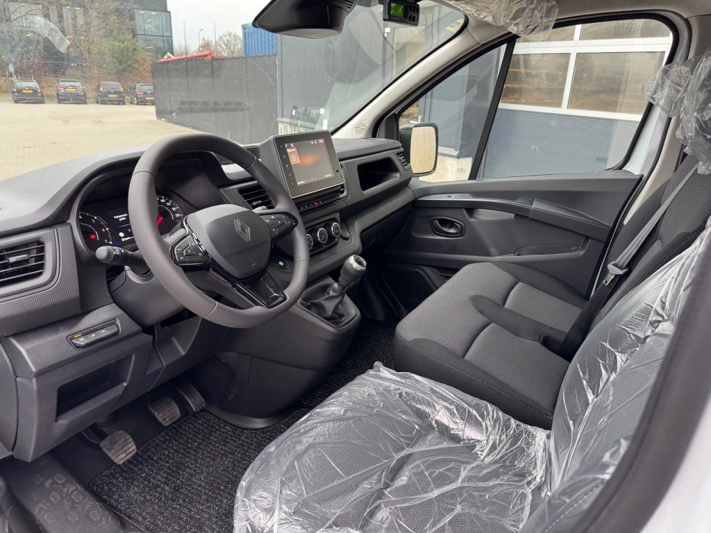 Renault Trafic – foto 8