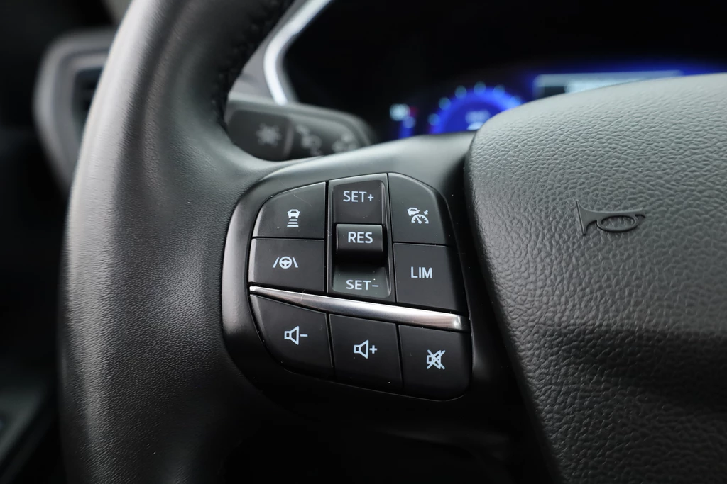 Ford Kuga – foto 18