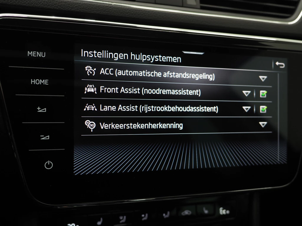 Škoda Superb – foto 28