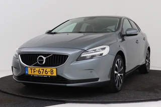 Volvo V40 – thumbnail 2