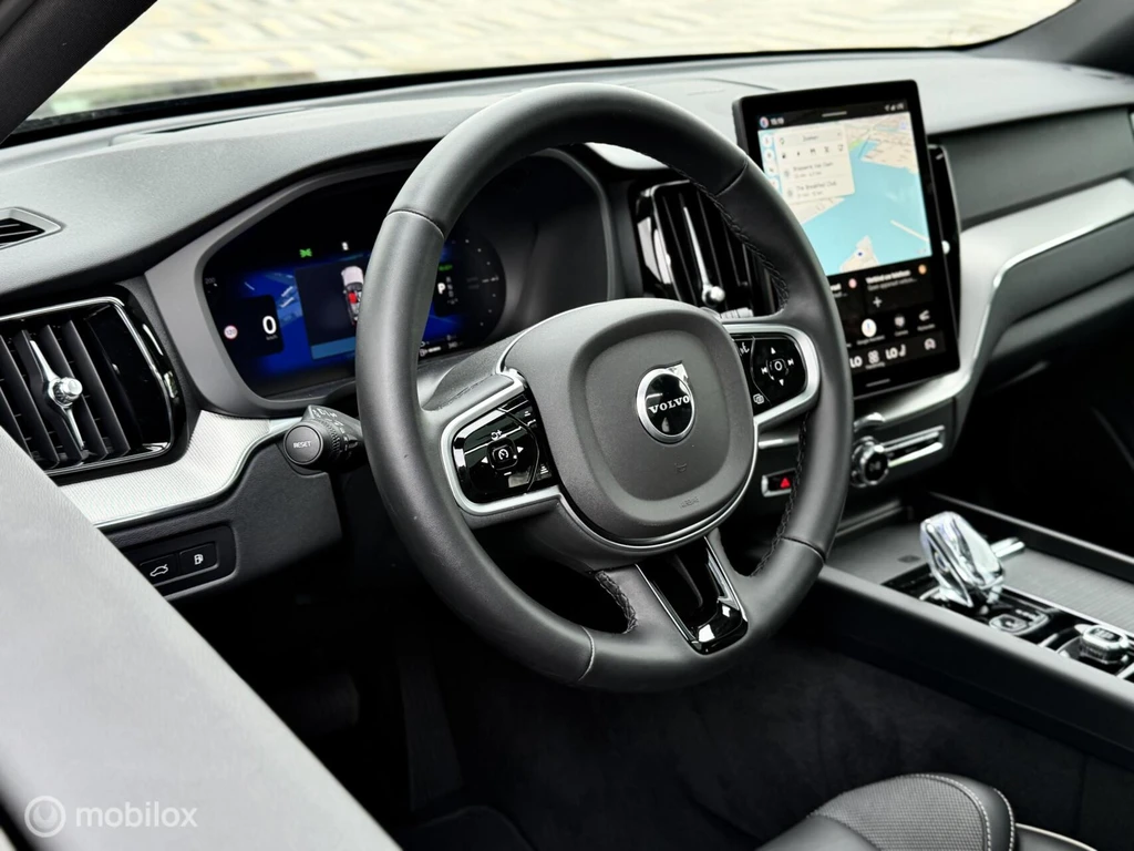 Volvo XC60 – foto 8
