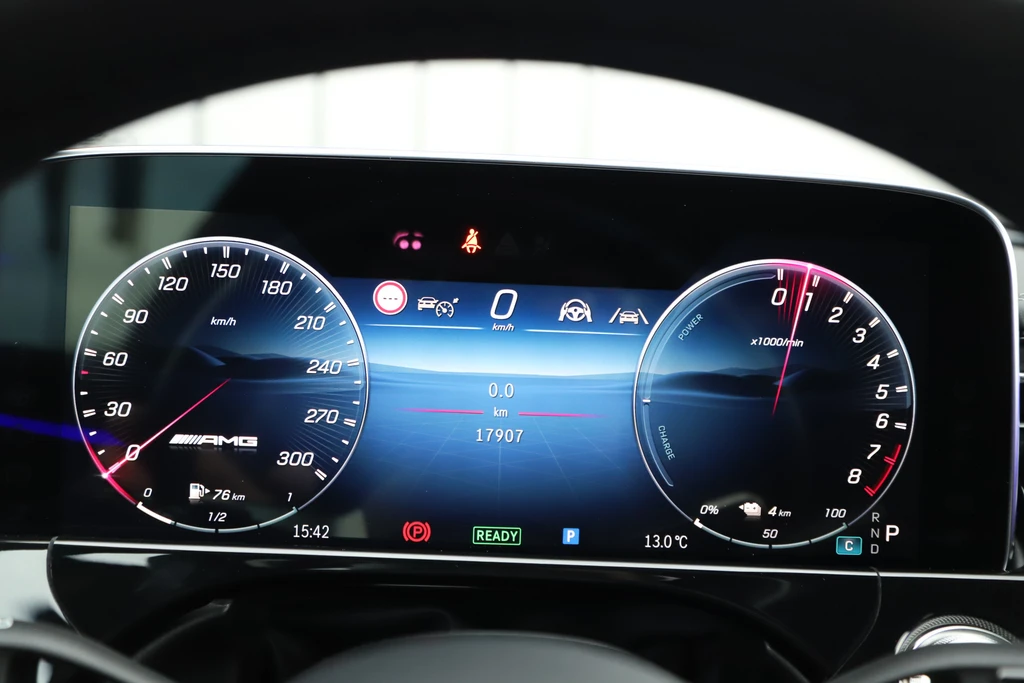 Mercedes-Benz E-Klasse – foto 34