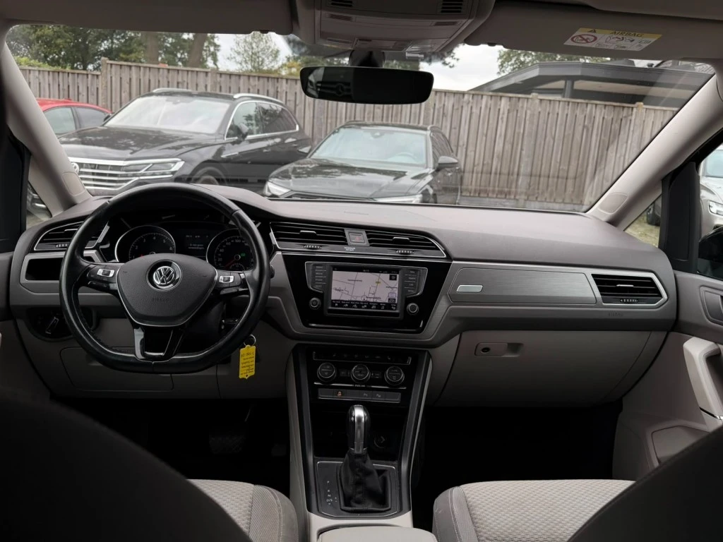 Volkswagen Touran – foto 20