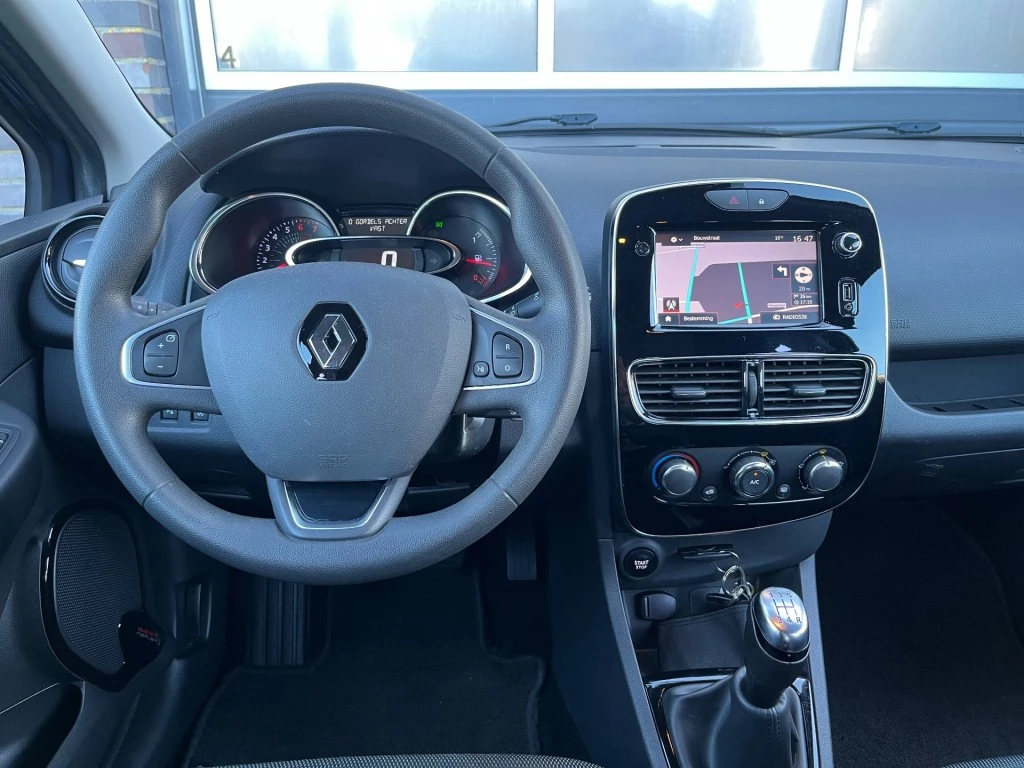 Renault Clio – foto 4