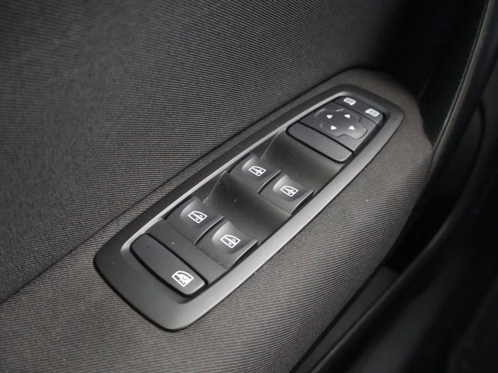 Renault Mégane – foto 25