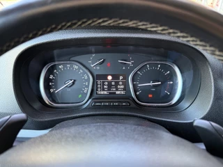 Opel Vivaro – thumbnail 19