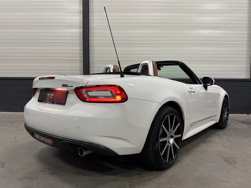 Fiat 124 Spider – foto 11