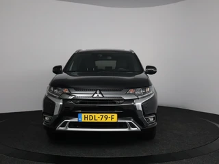 Mitsubishi Outlander – thumbnail 9