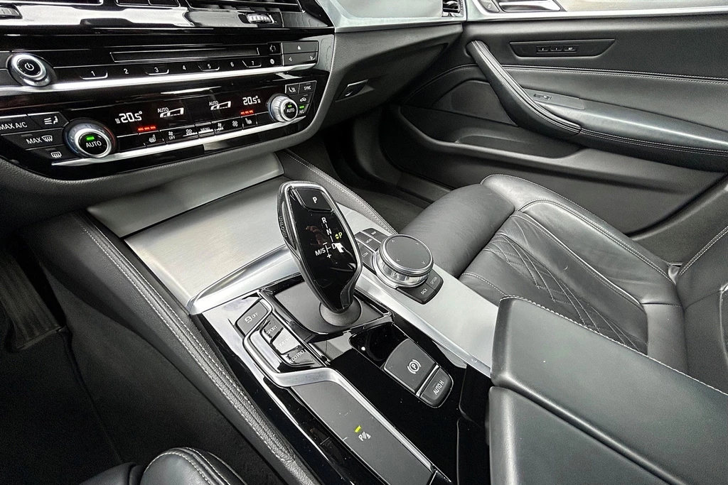 BMW 5 Serie – foto 26