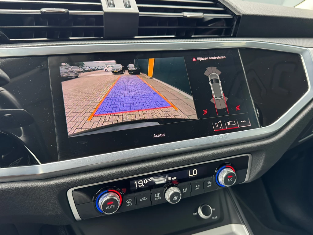 Audi Q3 – foto 17