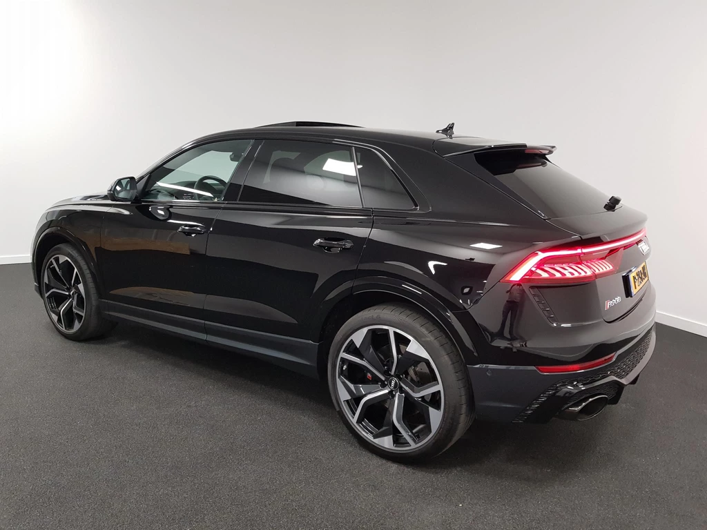 Audi Q8 – foto 4