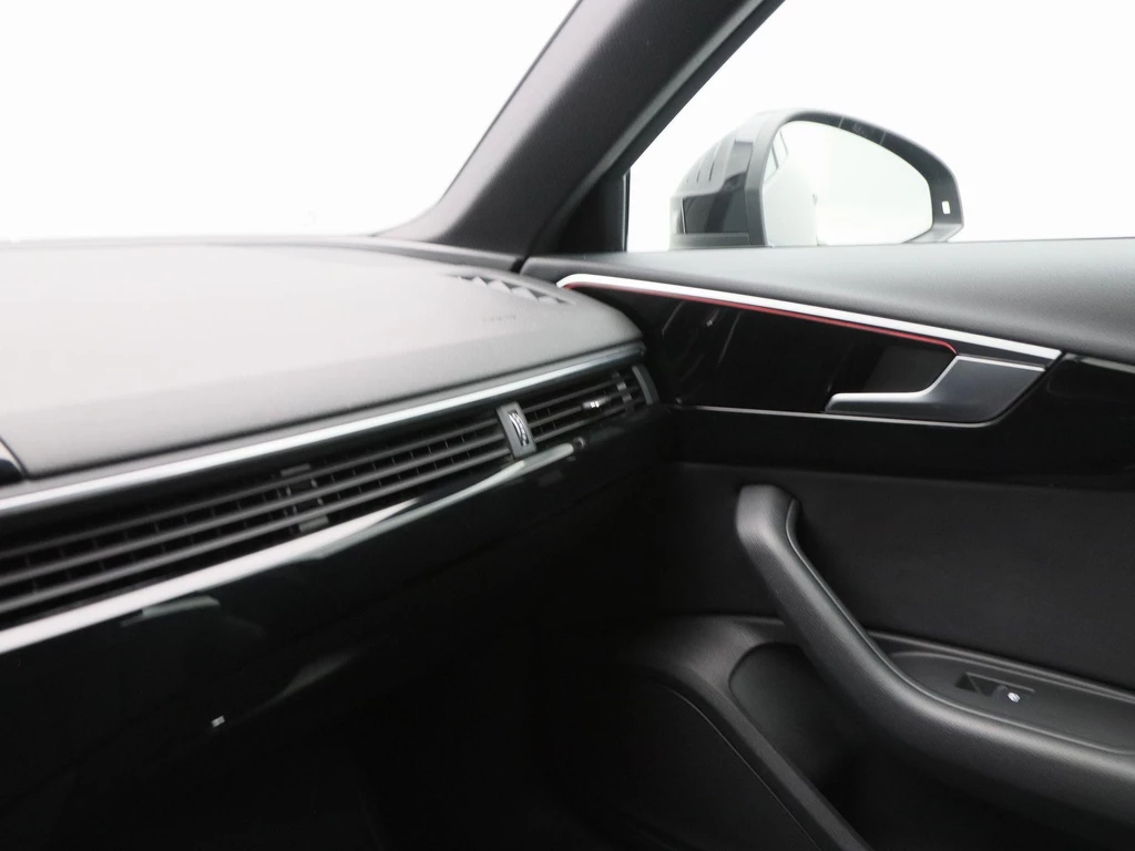 Audi A4 – foto 32