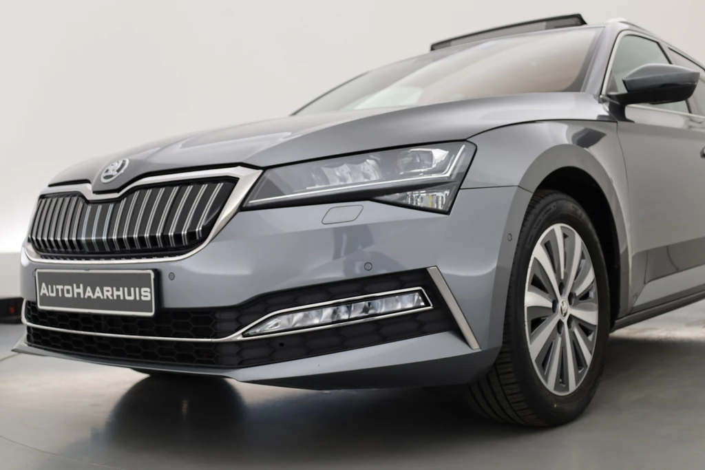 Škoda Superb – foto 2