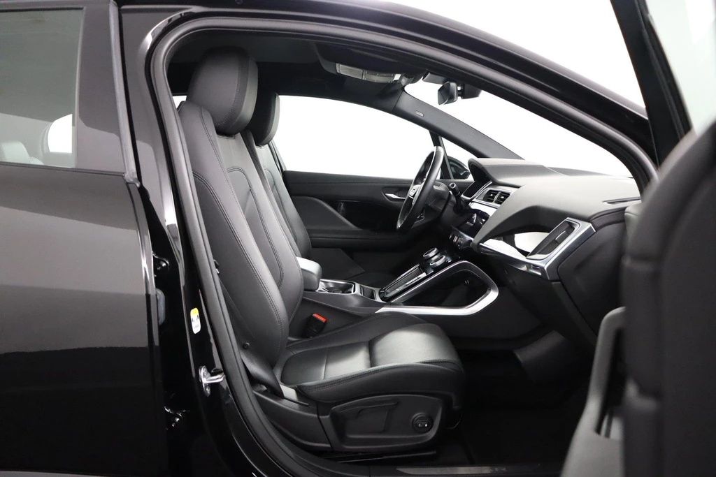 Jaguar I-PACE – foto 20