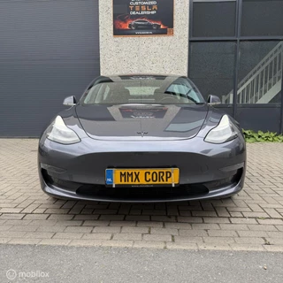 Tesla Model 3 – thumbnail 8