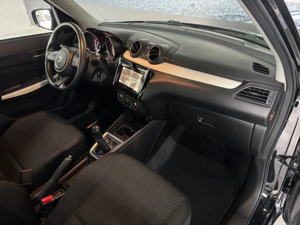 Suzuki Swift – foto 14