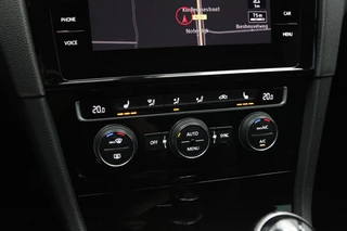 Volkswagen Golf – thumbnail 24