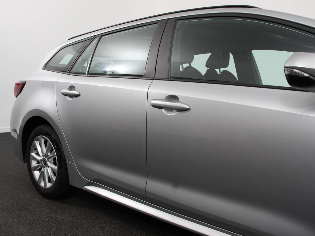 Toyota Corolla Touring Sports – foto 5