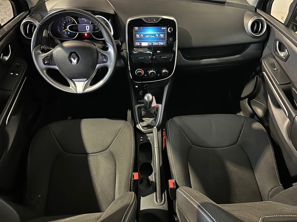 Renault Clio – foto 11