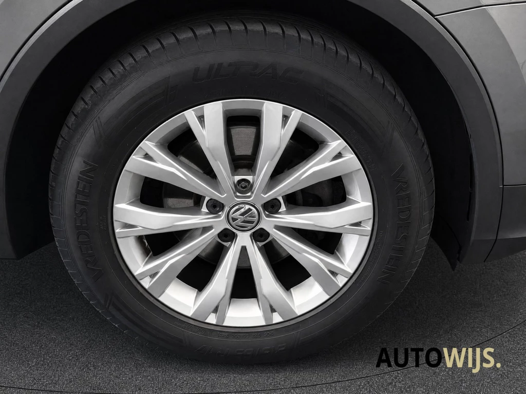 Volkswagen Tiguan – foto 15