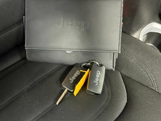 Jeep Renegade – thumbnail 24