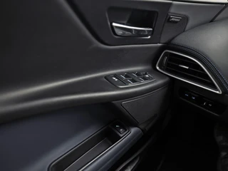 Jaguar XE – thumbnail 24