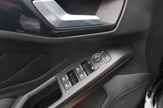 Ford Focus – thumbnail 26