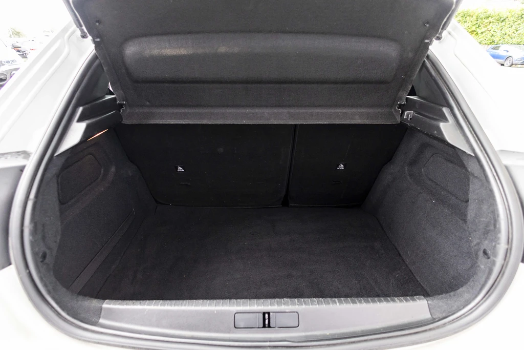 Peugeot 208 – foto 34
