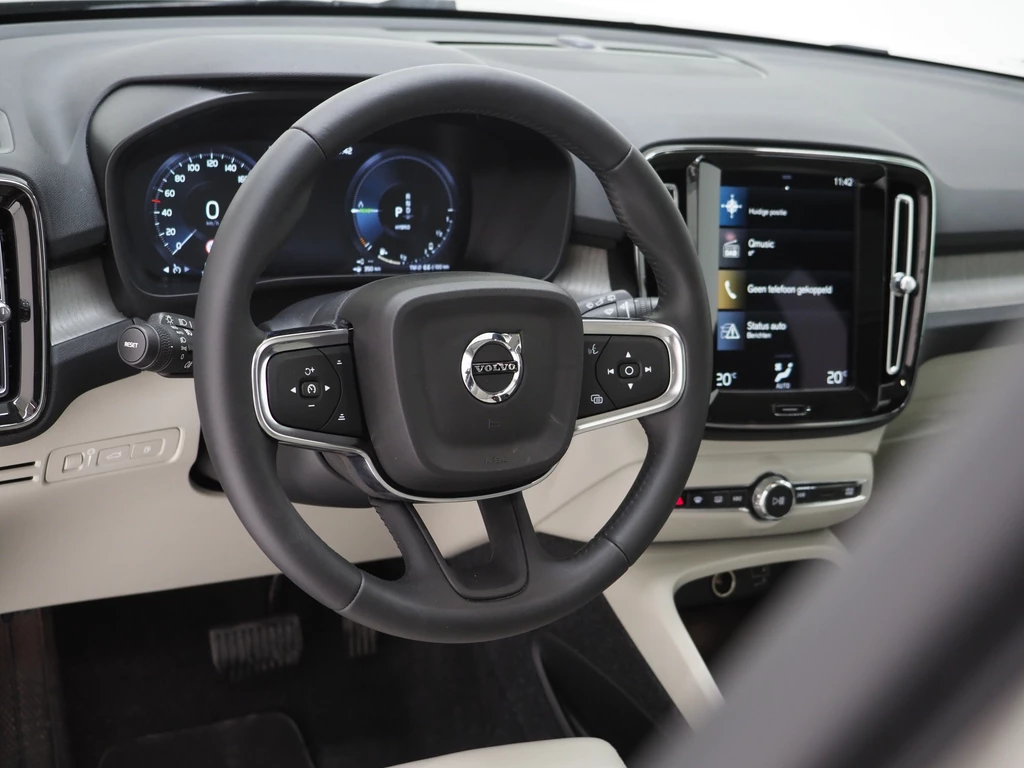 Volvo XC40 – foto 19