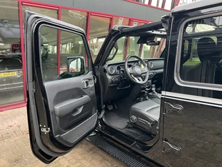 Jeep Wrangler – thumbnail 15