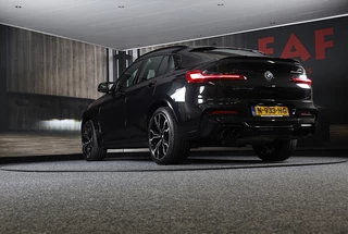 BMW X4 – thumbnail 4
