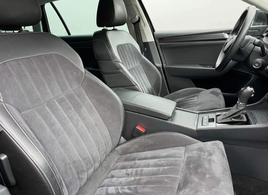 Škoda Superb – foto 12