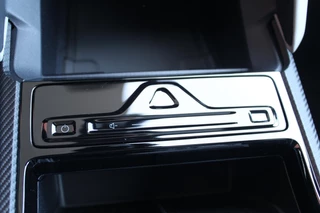 Ford Explorer – thumbnail 26