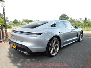 Porsche Taycan – thumbnail 5