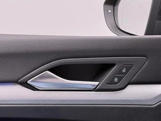 Volkswagen Golf – thumbnail 31