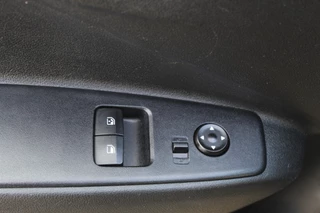 Hyundai i10 – thumbnail 13