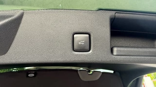Ford Kuga – thumbnail 19