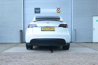 Tesla Model Y – thumbnail 2