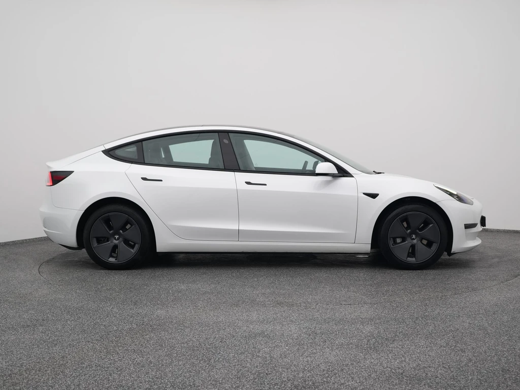 Tesla Model 3 – foto 13