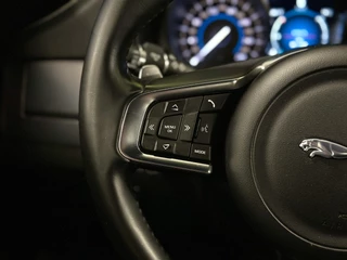 Jaguar XF – thumbnail 16